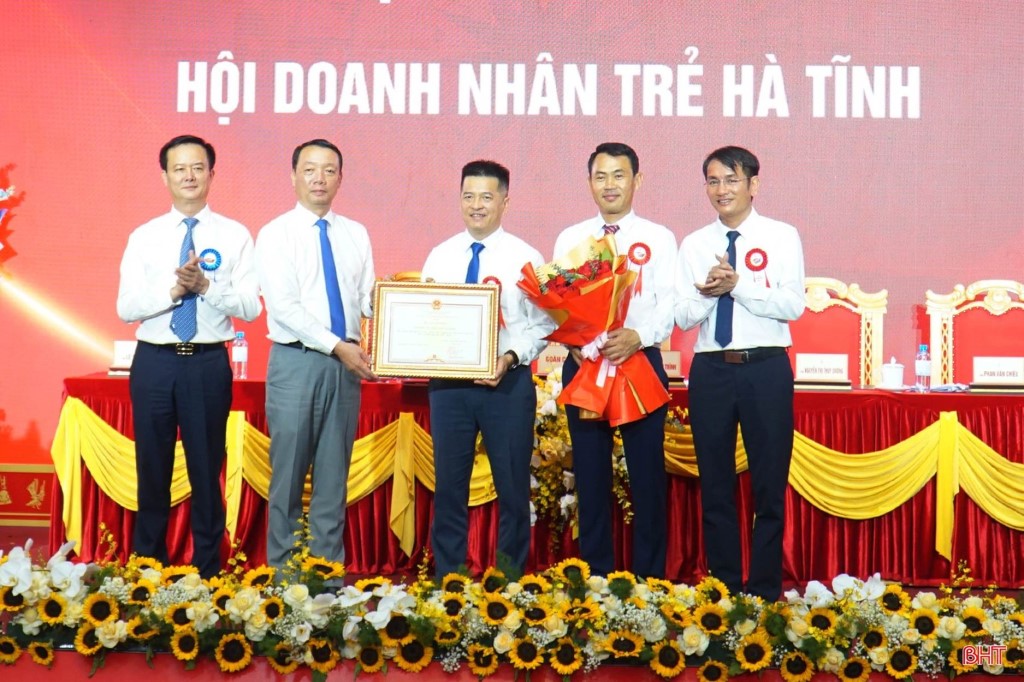 hoi_doanh_nhan_tre_hatinh_oduchenang_odudep ha tinh7.jpg